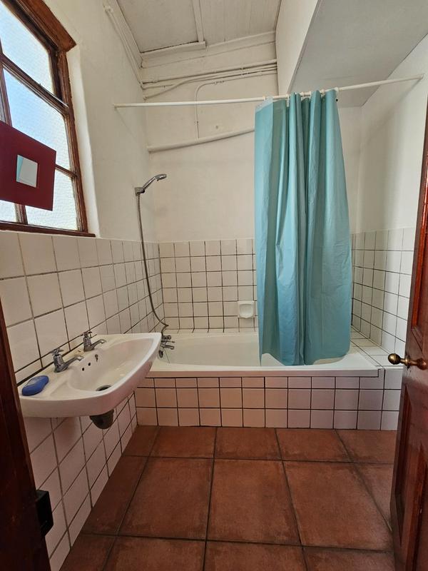 To Let 1 Bedroom Property for Rent in Observatory Western Cape